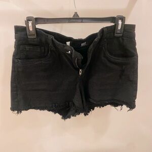 KUT from the Kloth  Black jean shorts size 6